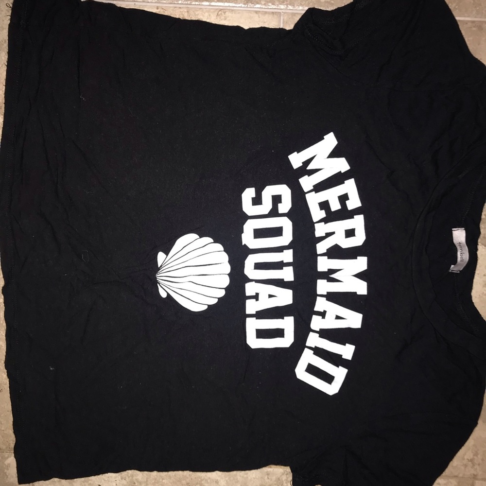 Mermaid squad tee